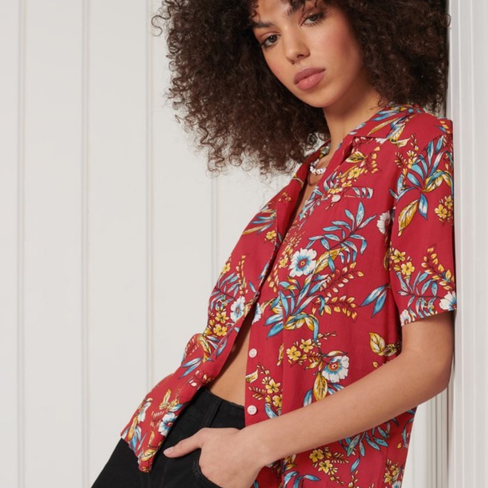 Superdry floral Hawaiian resort shirt cotton modal US 12 front pocket